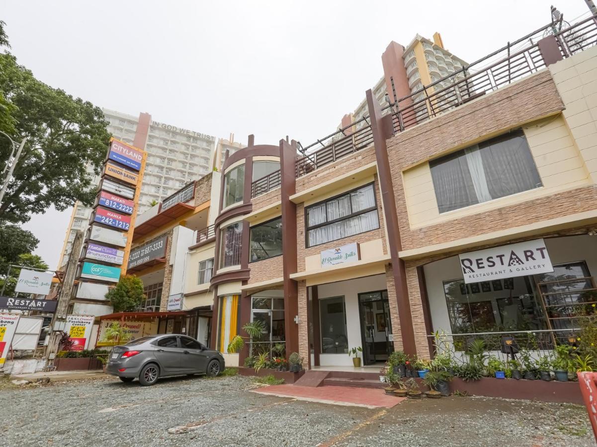 Oyo 759 Royal South Garden Suites Tagaytay City Екстериор снимка